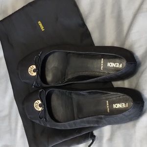 Fendi zucca flats
